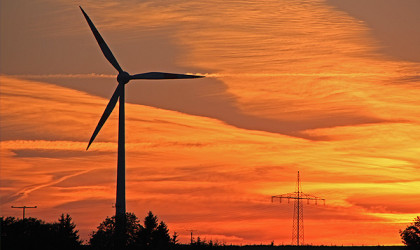 Windkraftanlage | Bildquelle: pixelio.de - Dirk Maus